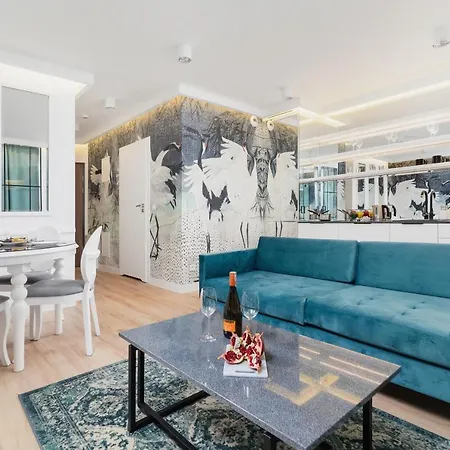 Riva Verona Apartment By Renters Prestige-2
